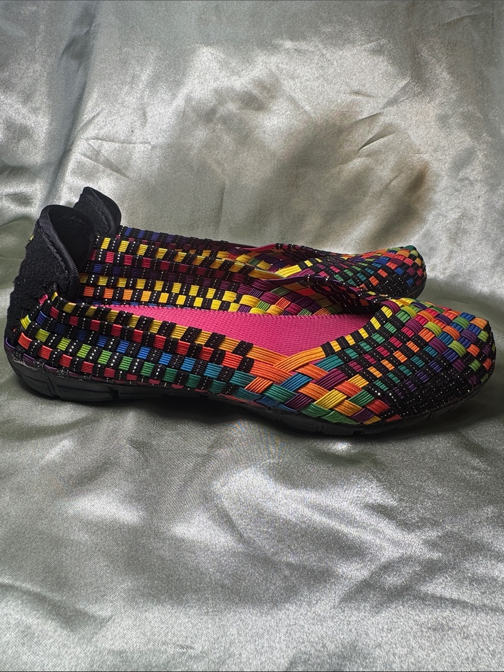 Corkys Multicolor Stretchy Woven Slip-On Flats with Pink Insole Women’s size 6 - Picture 2 of 7